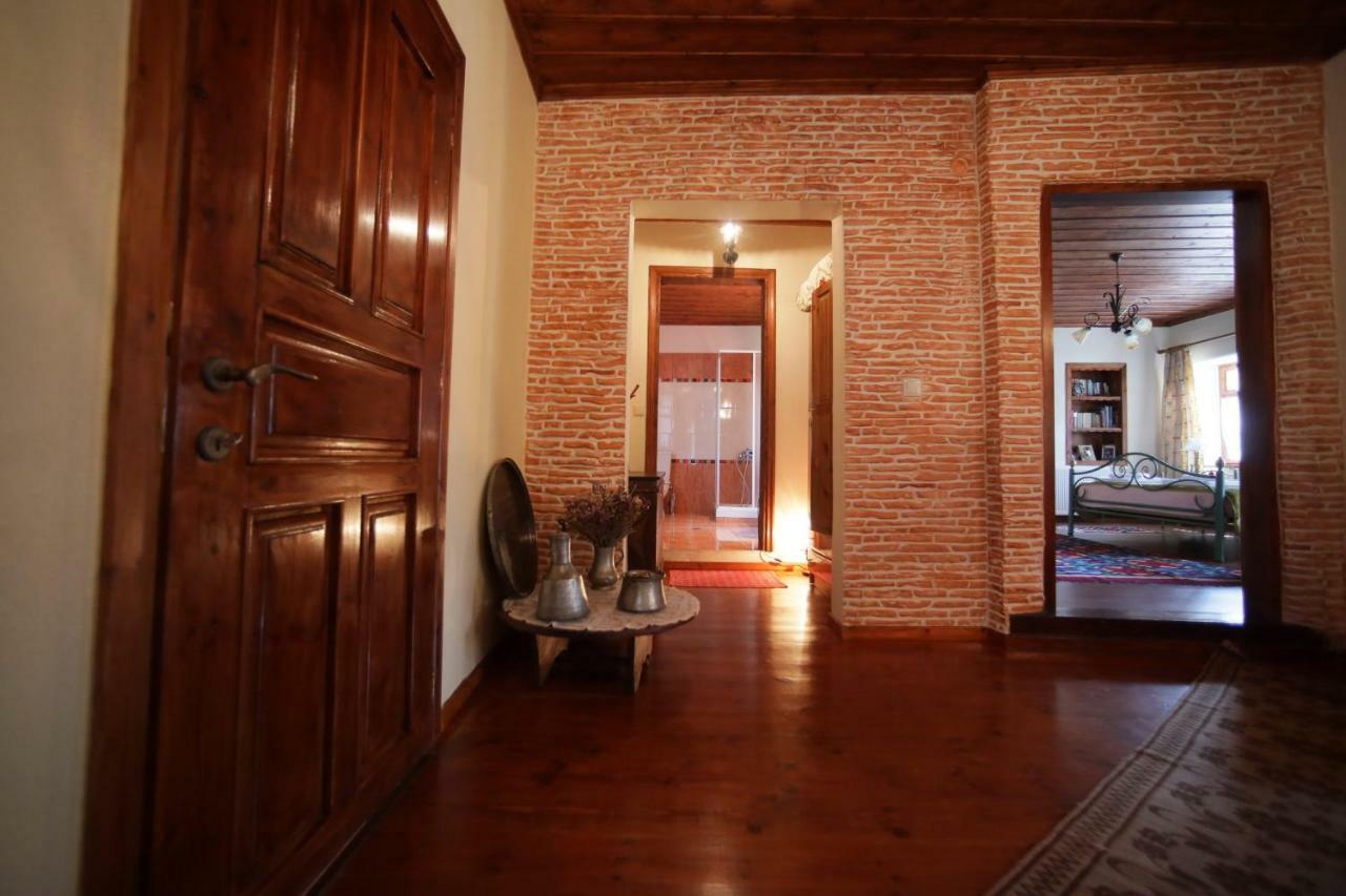 Dora'S House At Agios Germanos Prespes Guest House ภายนอก รูปภาพ