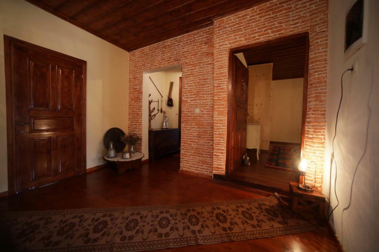 Dora'S House At Agios Germanos Prespes Guest House ภายนอก รูปภาพ