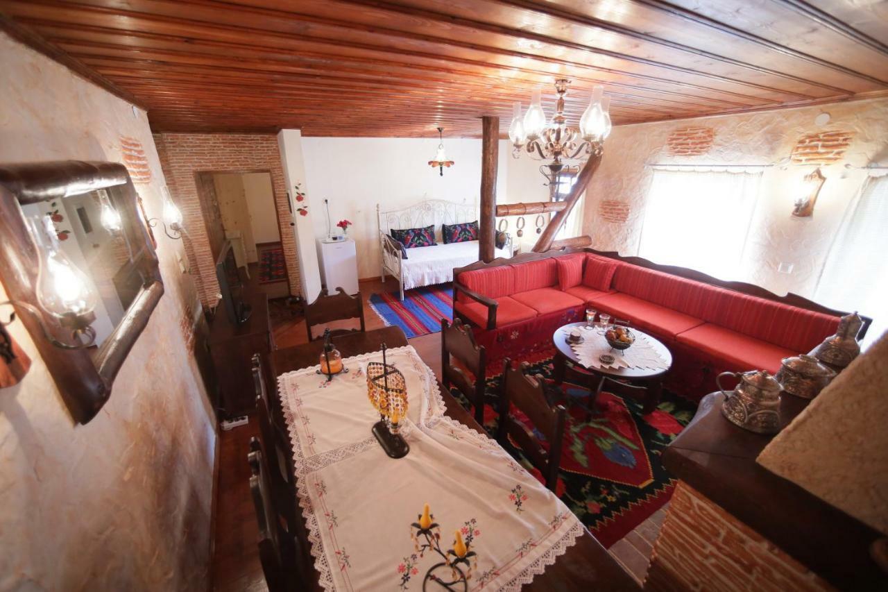 Dora'S House At Agios Germanos Prespes Guest House ภายนอก รูปภาพ