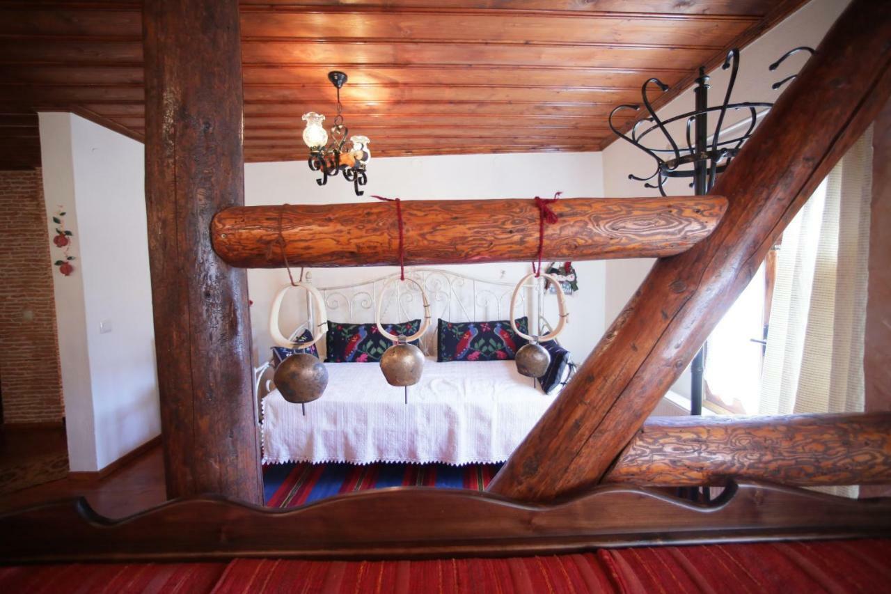 Dora'S House At Agios Germanos Prespes Guest House ภายนอก รูปภาพ